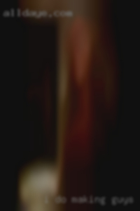 I do like older women making guys horny though.