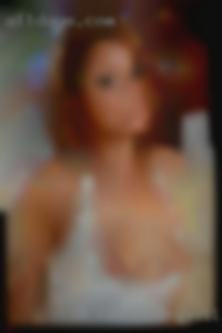 I'm Kat a 26 year old Strongsville, Ohio virgin.