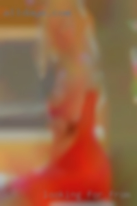 Looking for discreet men/women from Celina, Ohio for fun.